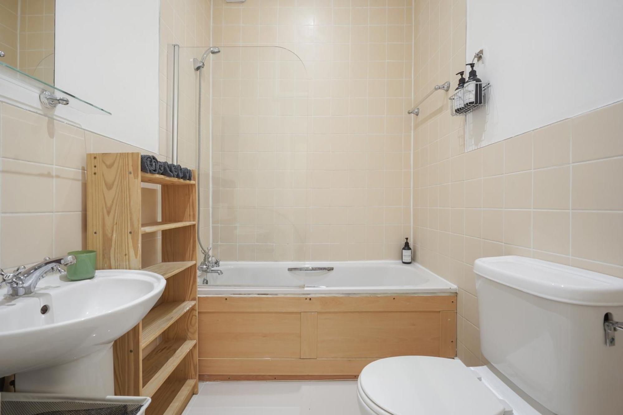 The Chic Townhouse In Kings Cross!!! 3 Floors Apartman London Kültér fotó